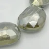 Cristal (verre) galet facetté irrégulier – Image 3